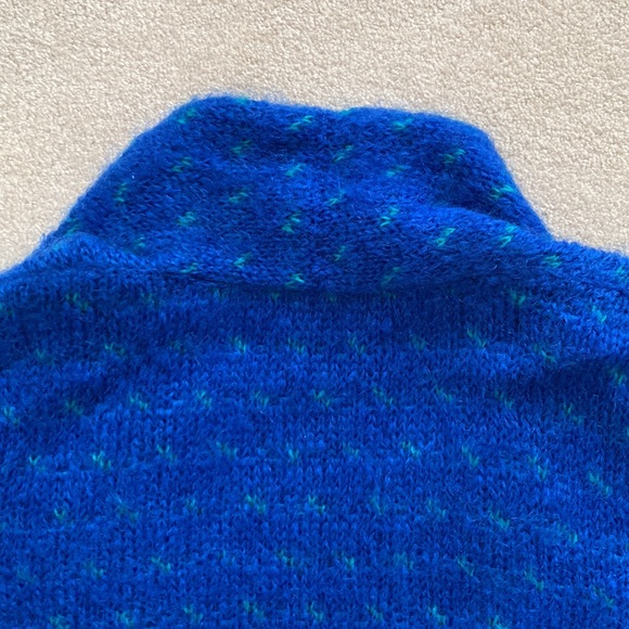 Frances Lesley Sweater - Picture 8 of 8